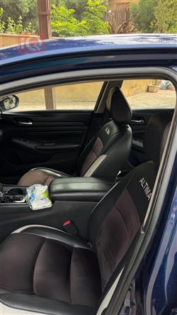 نیسان ئەلتیما